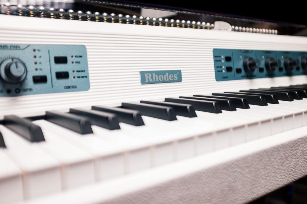 MK8 Glacial Front Panel Full